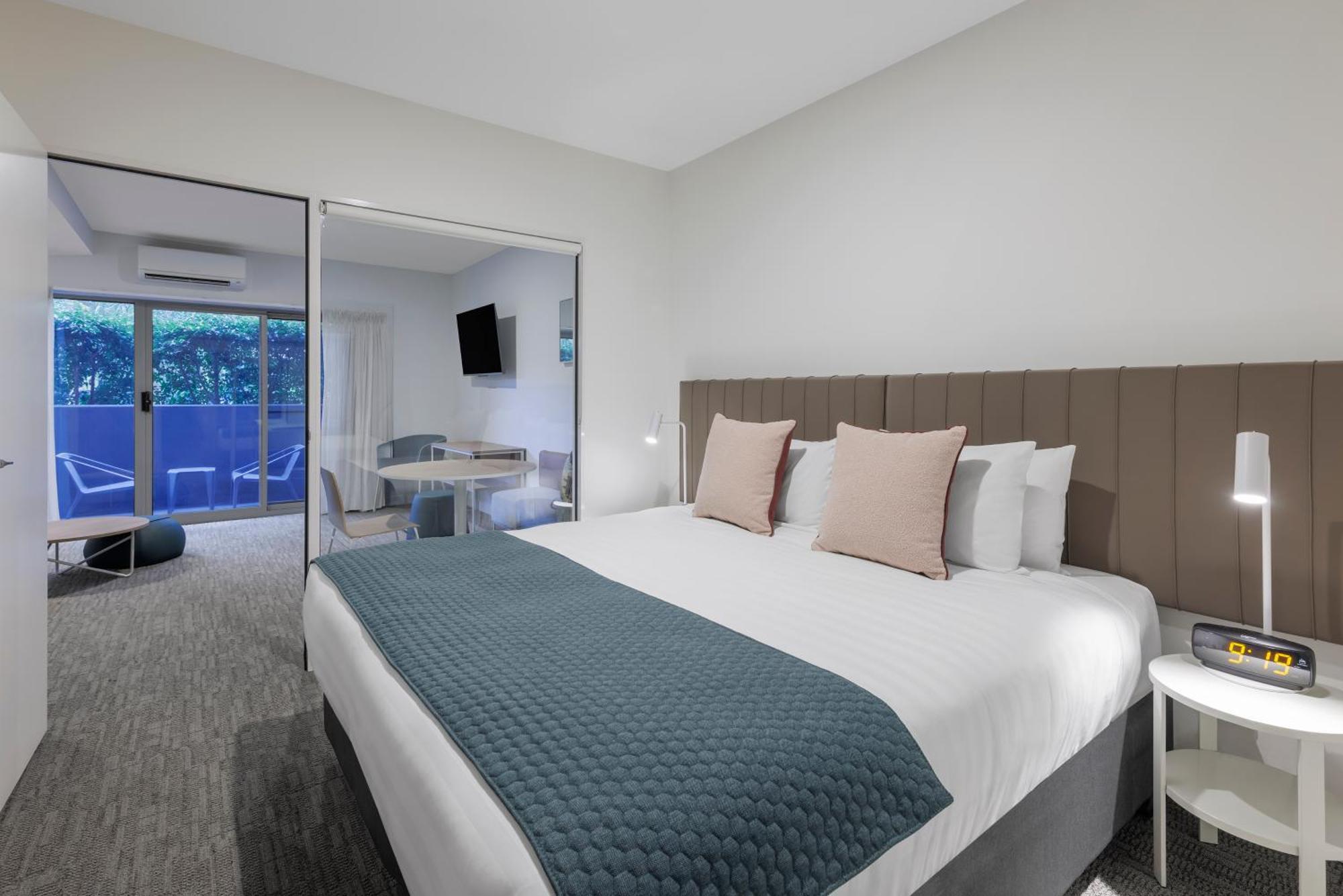 Aparthotel Quest Bundoora Melbourne City Exterior foto